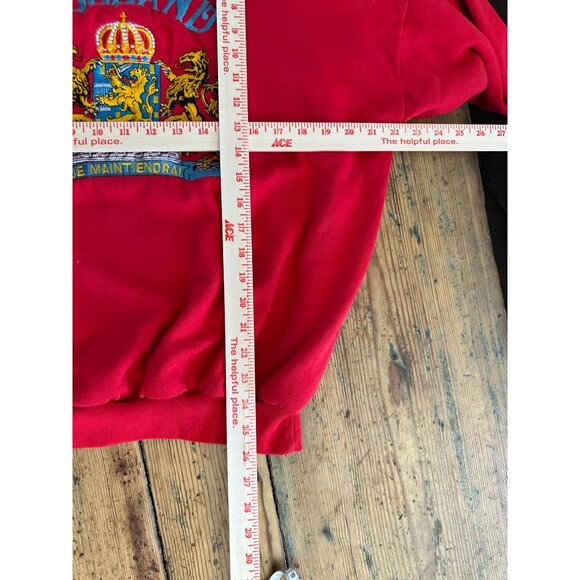 Vintage Holland Red Crewneck Sweatshirt XL Embroidered Crest Cotton Polyester‎ - Picture 7 of 7